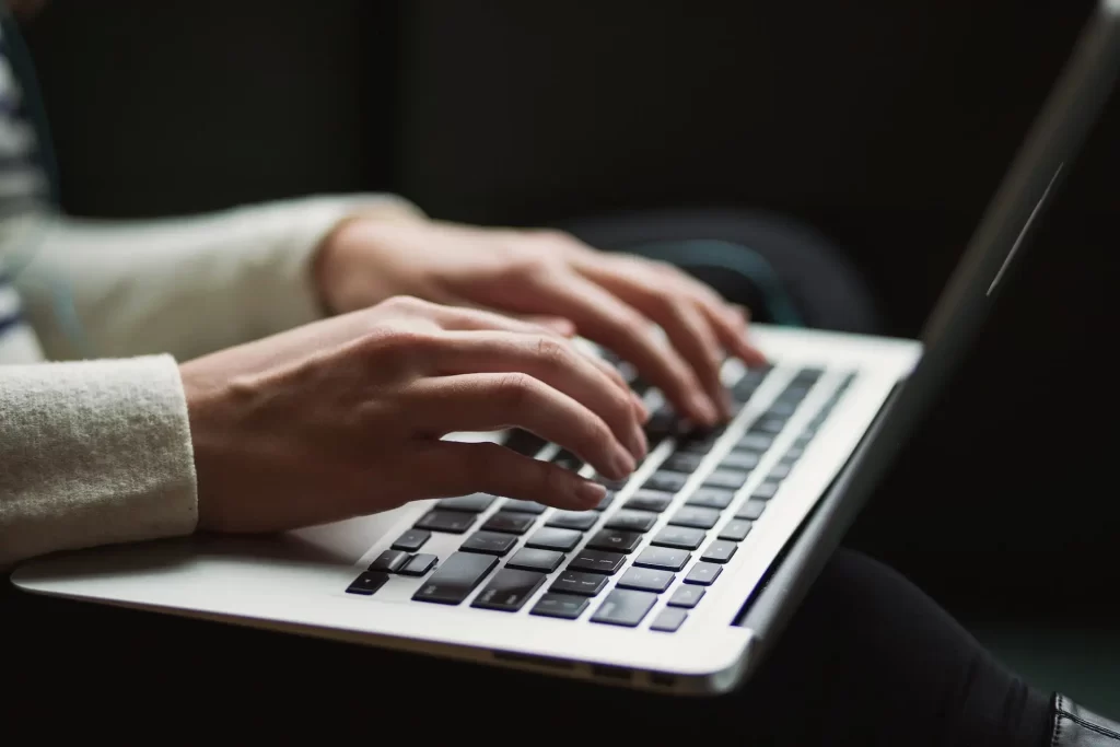 AI tools for everyday life 2025 for writing and communication
